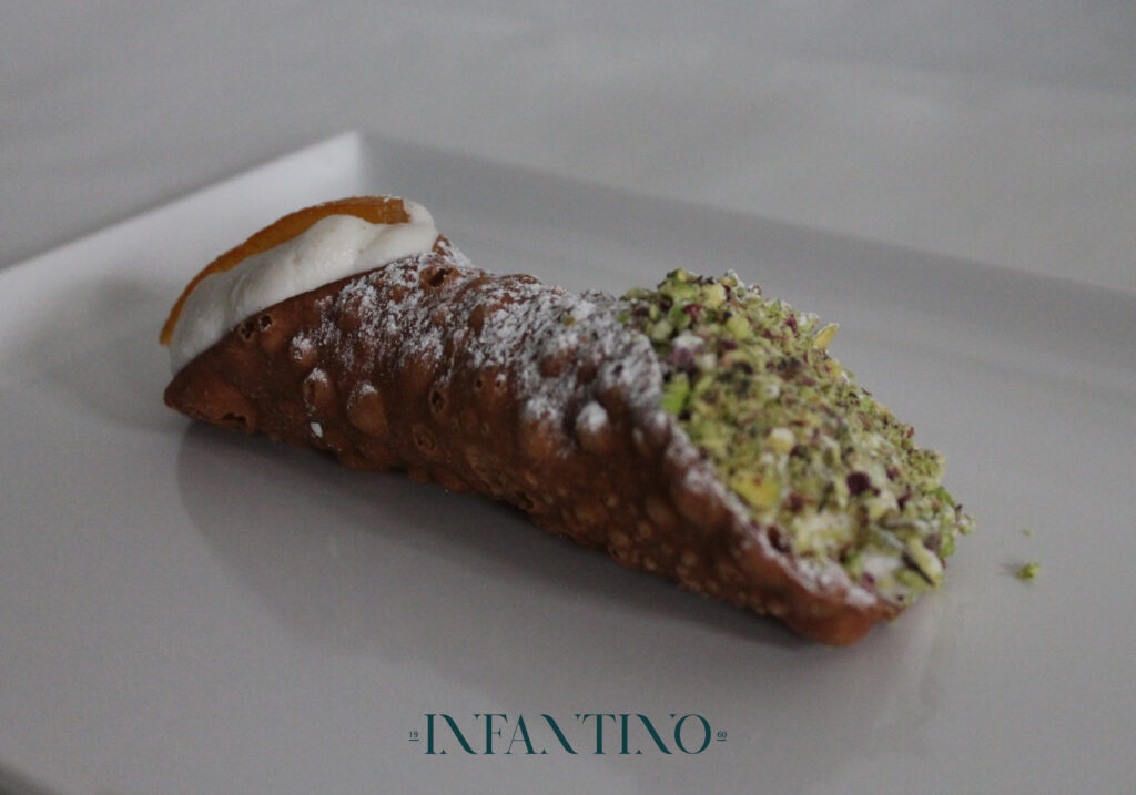 Cannolo siciliano di ricotta